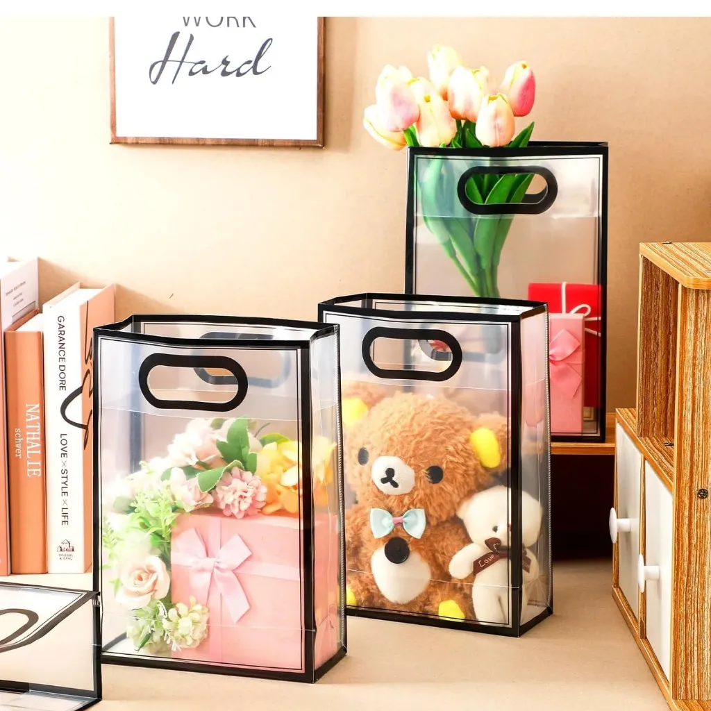 [wkdcutsmallred] Plastic D Cut Gift Bag (Red, S)